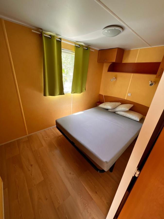 Camping Parc Les 7 Fonts Агд Экстерьер фото